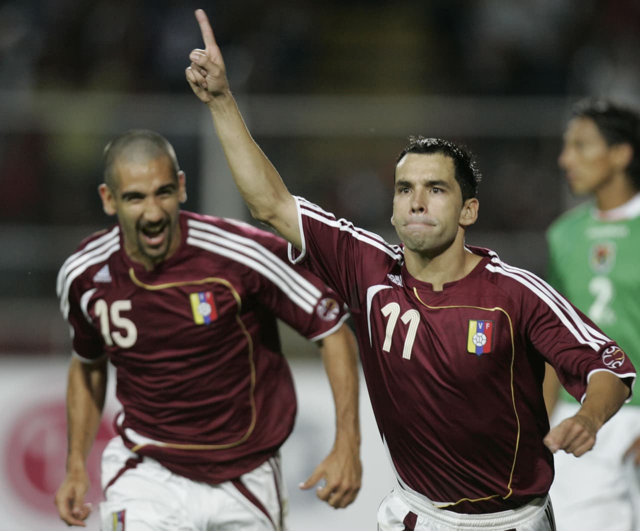 Venezuela y Jamaica se han enfrentado en cinco ocasiones. De las cuales la vinotinto ha ganado en dos ocasiones y Jamaica en dos ocasiones también, además de un empate.