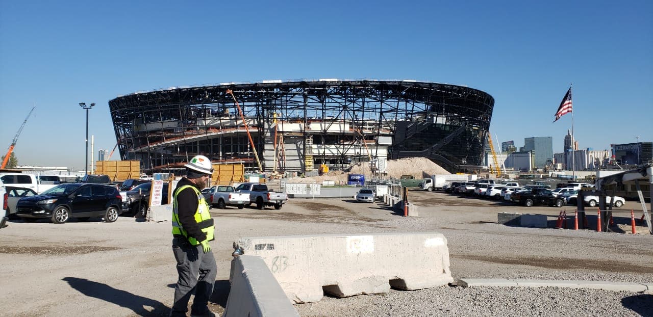 La franquicia de los Raiders se va a Las Vegas y así es como va la que será su nueva casa.