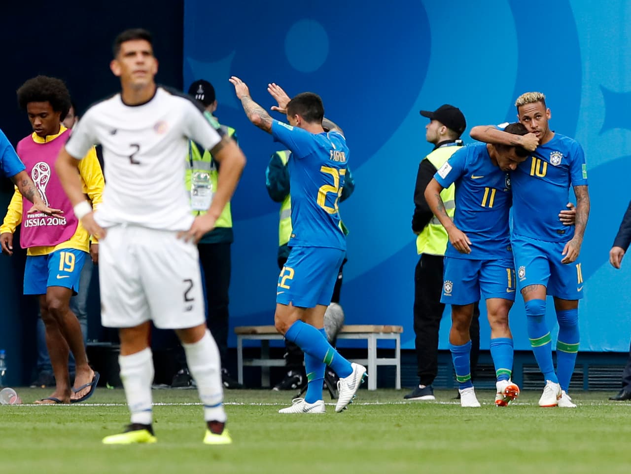 Aún así, la popularidad de Brasil queda en evidencia porque el duelo contra Costa Rica en fase de grupos fue el quinto más popular en el Mundial, cuyos tuits fueron vistos 115.000 millones de veces.