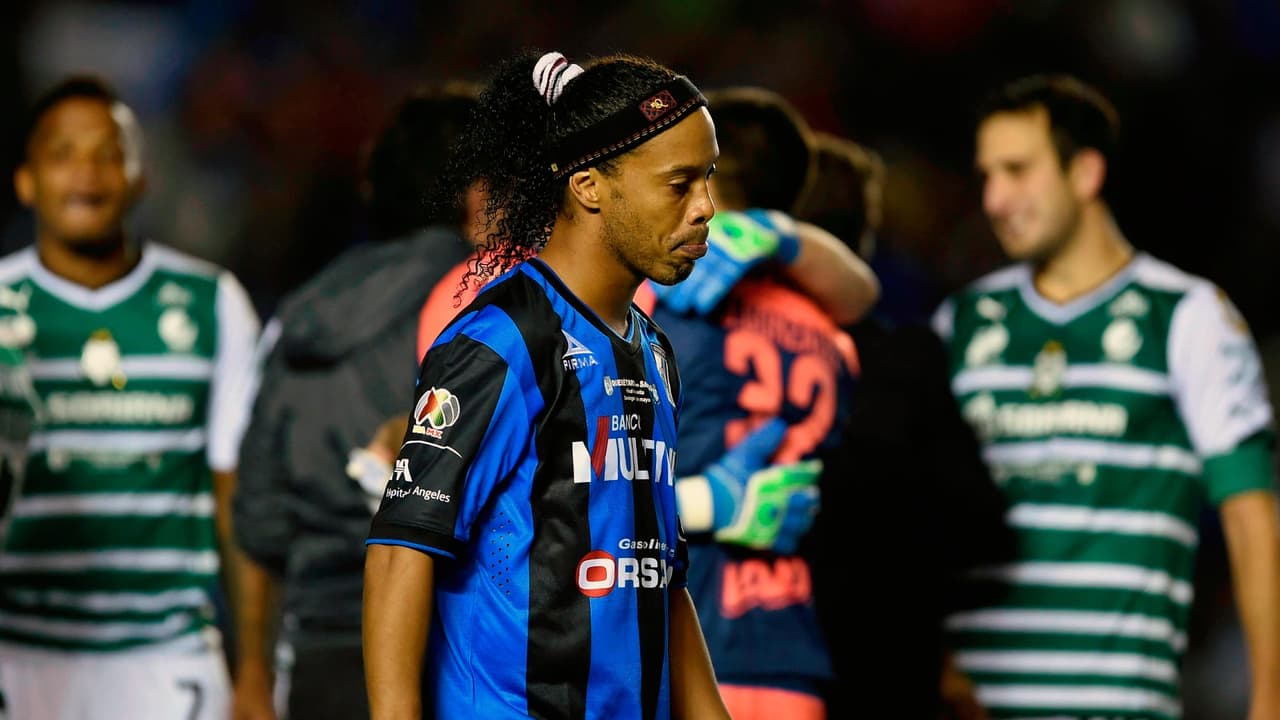 A Ronaldinho le cuesta creer en la violencia del Estadio La Corregidora