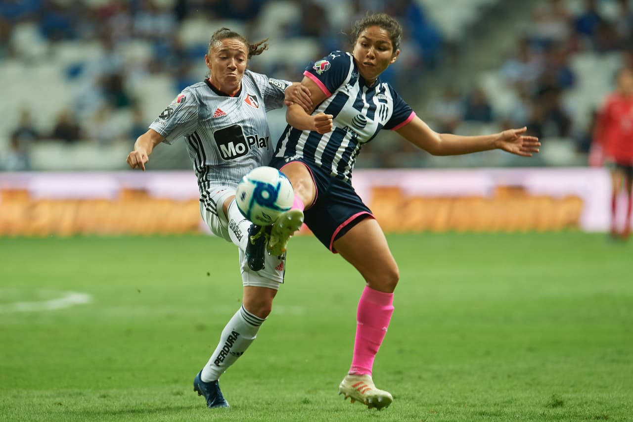 Monterrey 1-0 Atlas. Diana Laura Evangelista le da el triunfo a las Rayadas para seguir en la lucha por el campeonato.