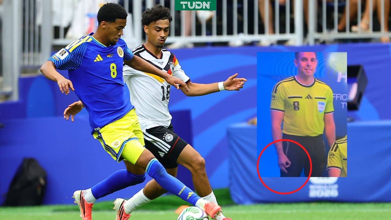 Exigen expulsar del Mundial a árbitro que hizo polémico gesto en el Alemania vs. Curazao