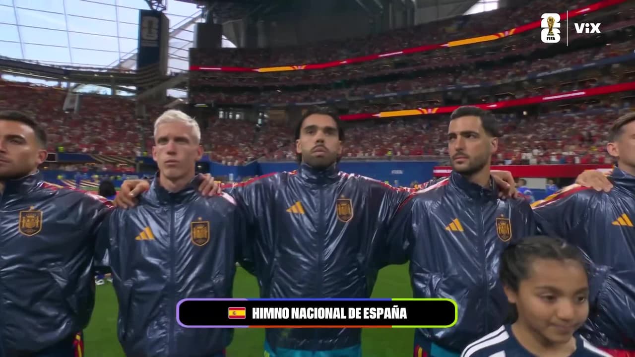 ¡Comienza la fiesta! España y Cabo Verde entonan sus himnos rumbo a un duelo histórico