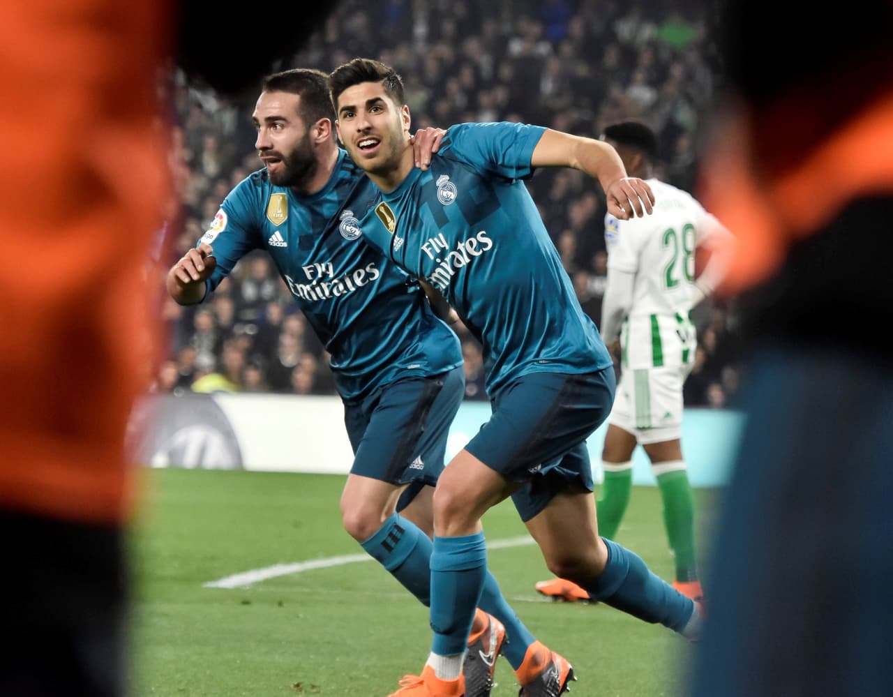 Nueve minutos después el turno fue para Asensio, quien rubricó su doblete con un remate de pierna derecha entrando al área.