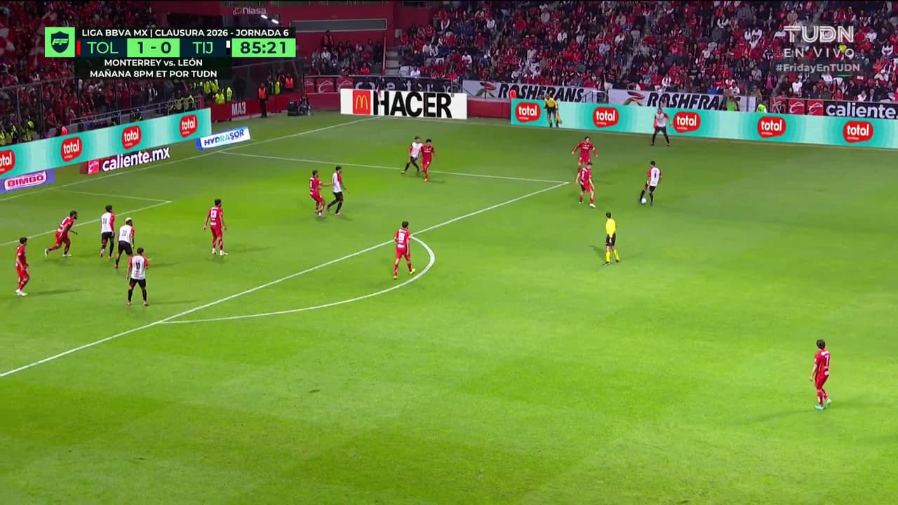 ¡TIRO ATAJADO! disparo por Kevin Castañeda.