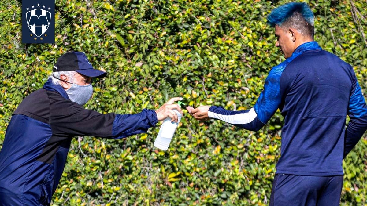 El regreso del futbol mexicano está cada vez más cerca y los jugadores de todos los clubes ya se presentaron a entrenar.