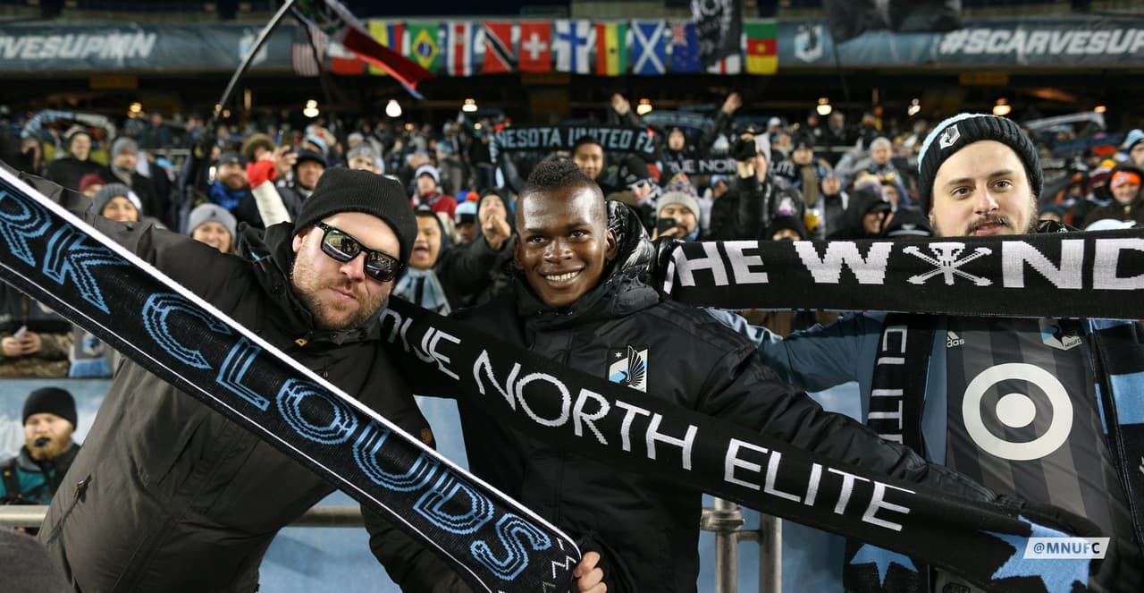 Días bastante movidos ha tenido Darwin Quintero desde que pisó suelo estadounidense la semana pasada para firmar su contrato como jugador franquicia del equipo de Minneapolis.