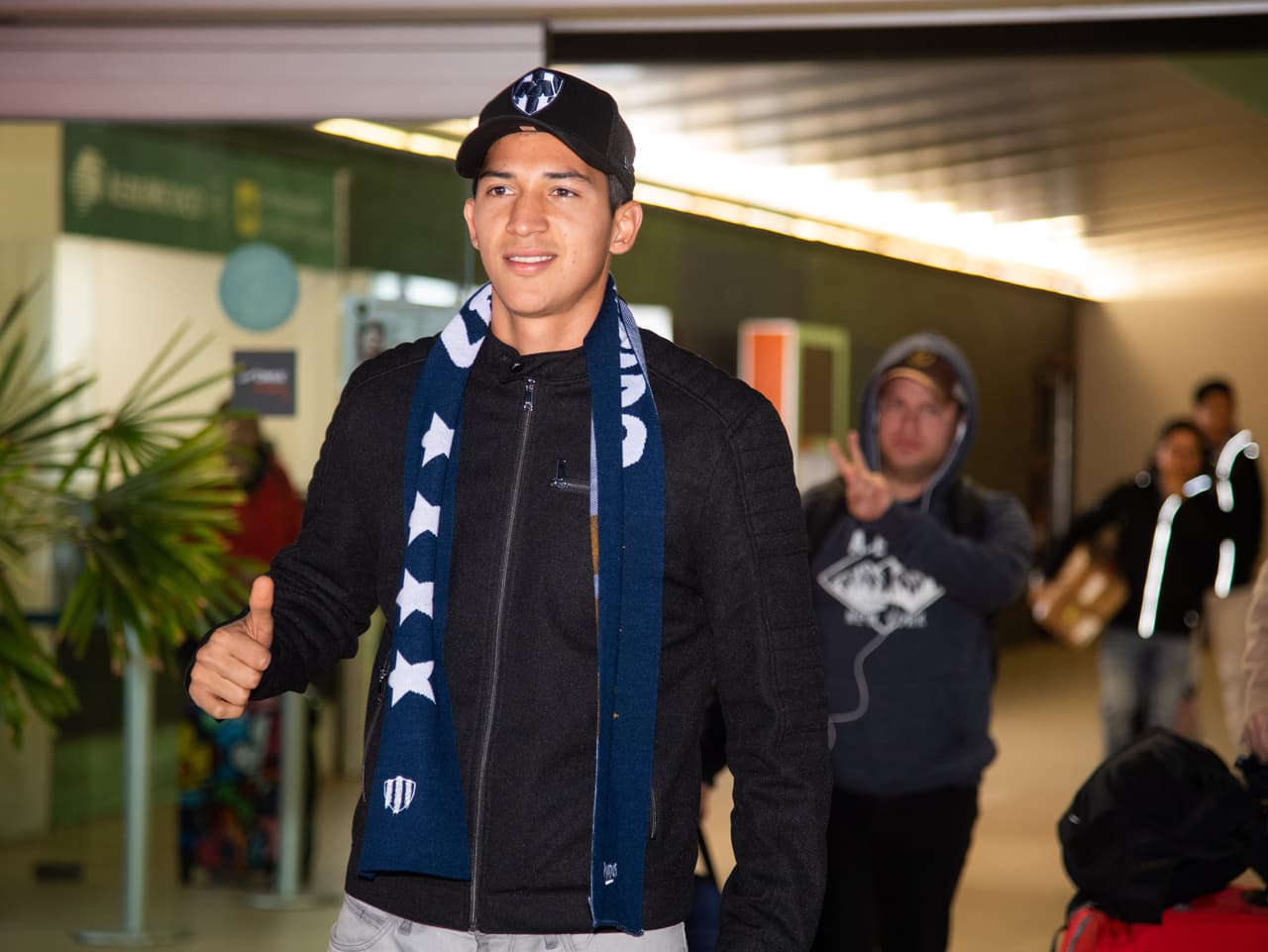 Ganador de títulos a nivel local e internacional con Chivas de Guadalajara, espero replicar ese éxito con Monterrey, tan necesitado de ser campeón en Liga MX en los últimos años.