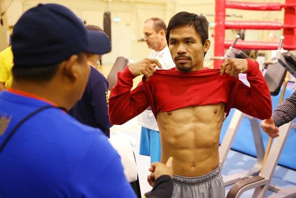 Manny Pacquiao entrena