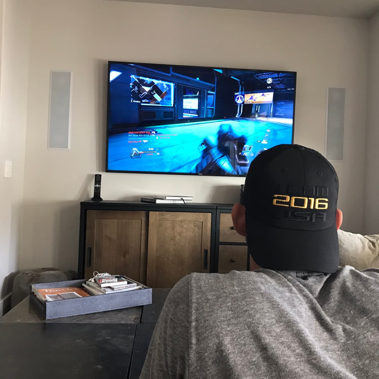 Su juego favorito es ‘Call of Duty’.