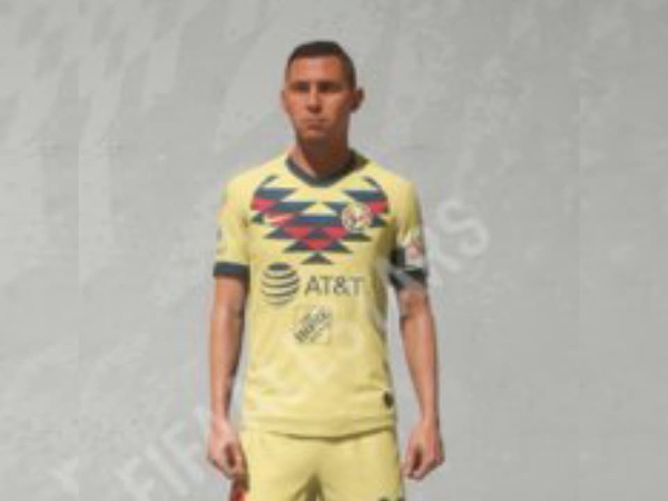 Paul Aguilar, otro de los veteranos del FIFA con el América. Luce maduro el defensor de 'las Águilas'.