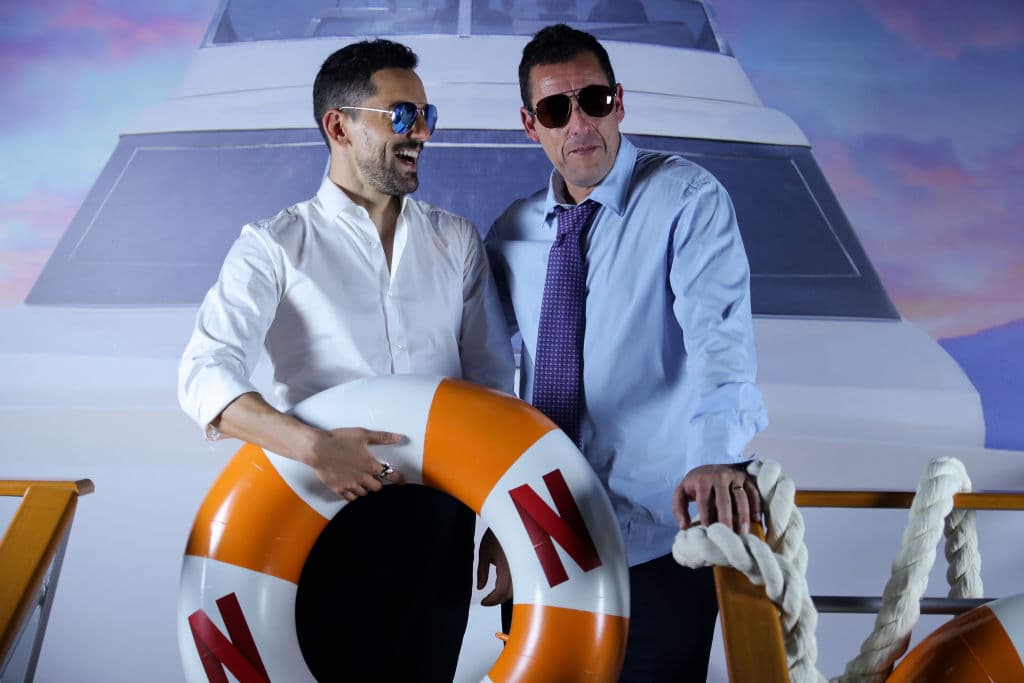 El filme de ‘Nosotros los Nobles’ cuenta la historia de tres hermanos, Javi, Bárbara y Charlie Noble.
<br>