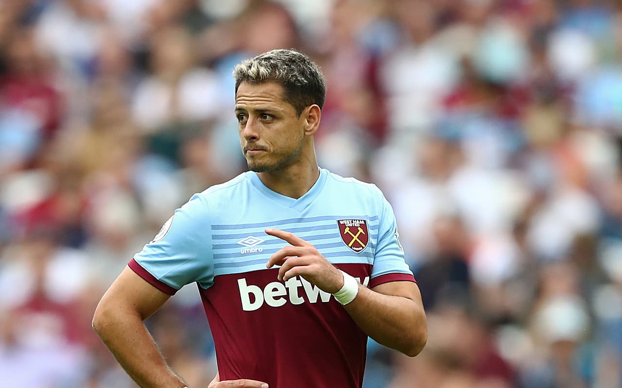 'Chicharito' se pierde su primer juego de la campaña por lesión