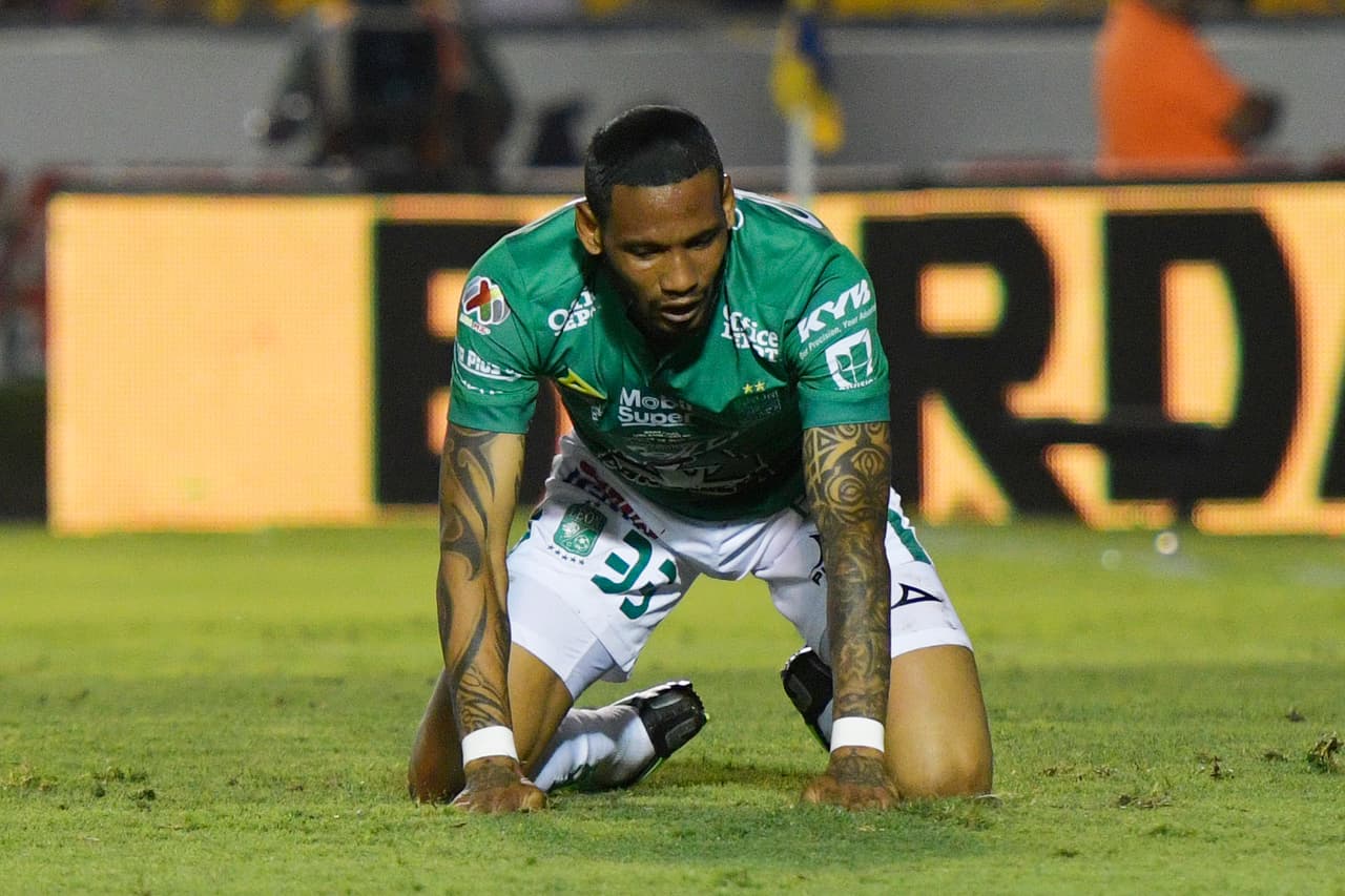 Por un gol cayó el León y da la sensación de que le sali´ó barato el revés, dadas las ocasiones de gol que tuvo Tigres. Ahora el domingo los leoneses buscarán revertir esta mínima diferencia con todo en su favor cuando jueguen en casa.