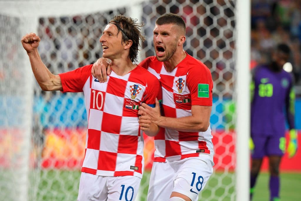 Con este gol, poniendo las cosas 2-0 a favor de los balcánicos, parecía que la suerte ya estaba echada, pues fue al minuto 71 que los croatas ampliaron su ventaja.