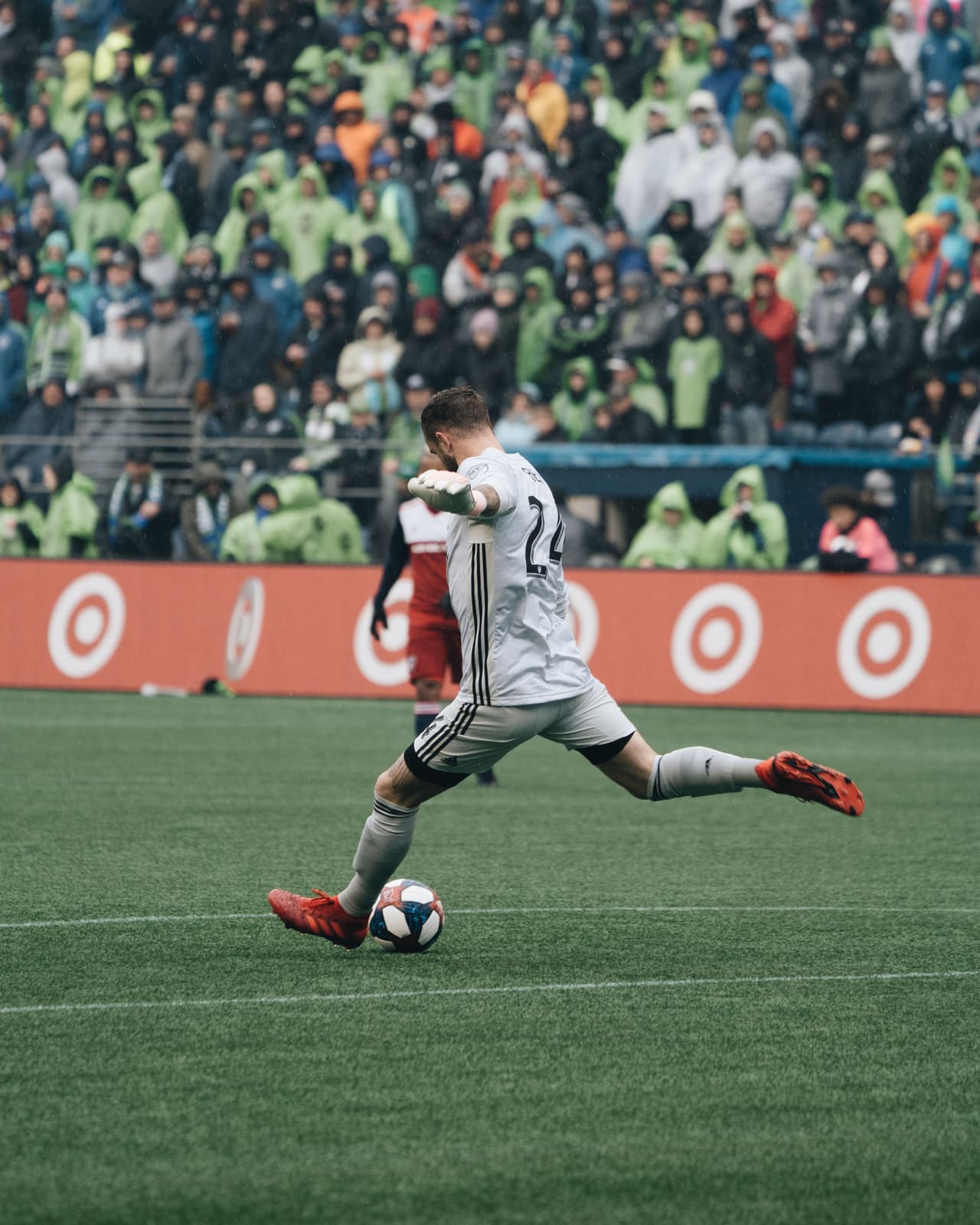 Con triplete de Jordan Morris (22, 74, 114), Seattle se impone 4-3 a dllas para conseguir su pase a la Semifinal de Cionferencia.