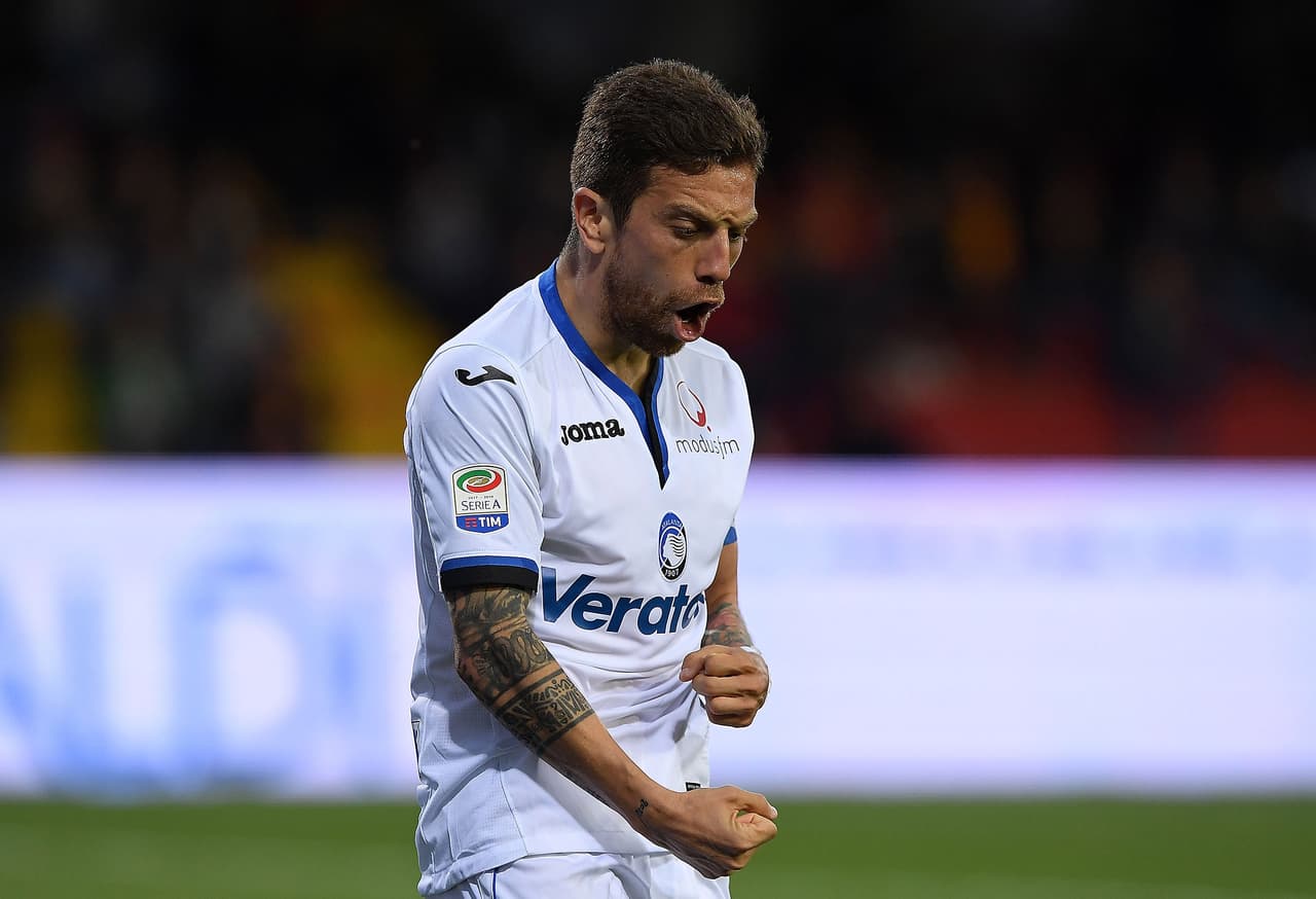 El 'Papu' Gómez estaría de salida en el Atalanta a un equipo con más ambición. Napoli estaría interesado en el argentino.