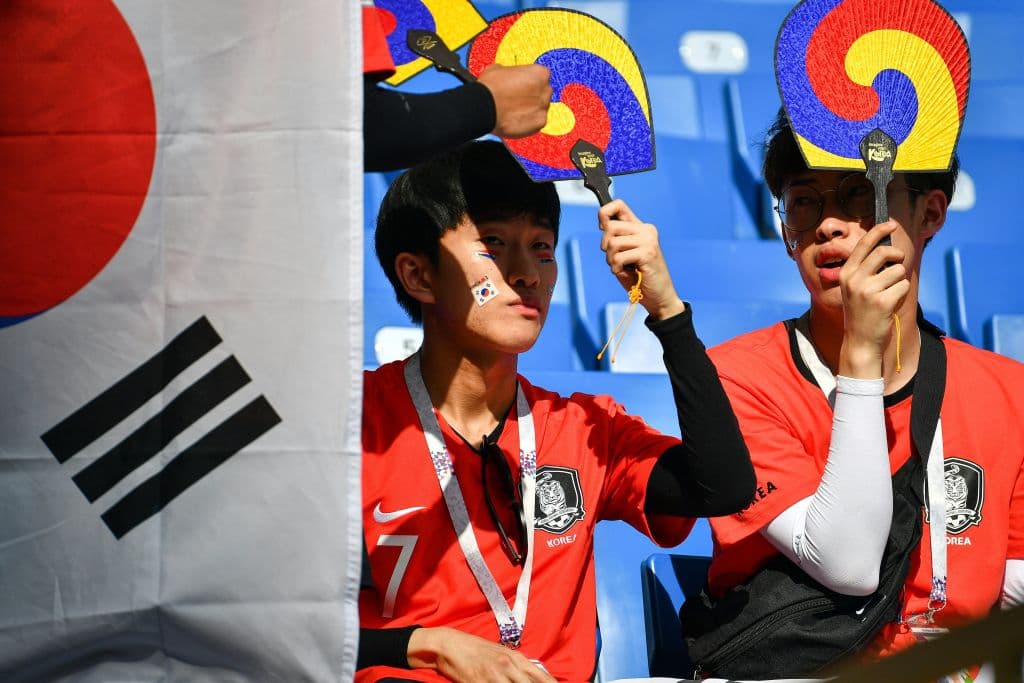 La fiesta de los fanáticos para el partido de México y Corea del Sur por el grupo F en el Mundial de Rusia 2018 tuvo como protagonista el colorido de los seguidores del 'Tri' en Rostov.