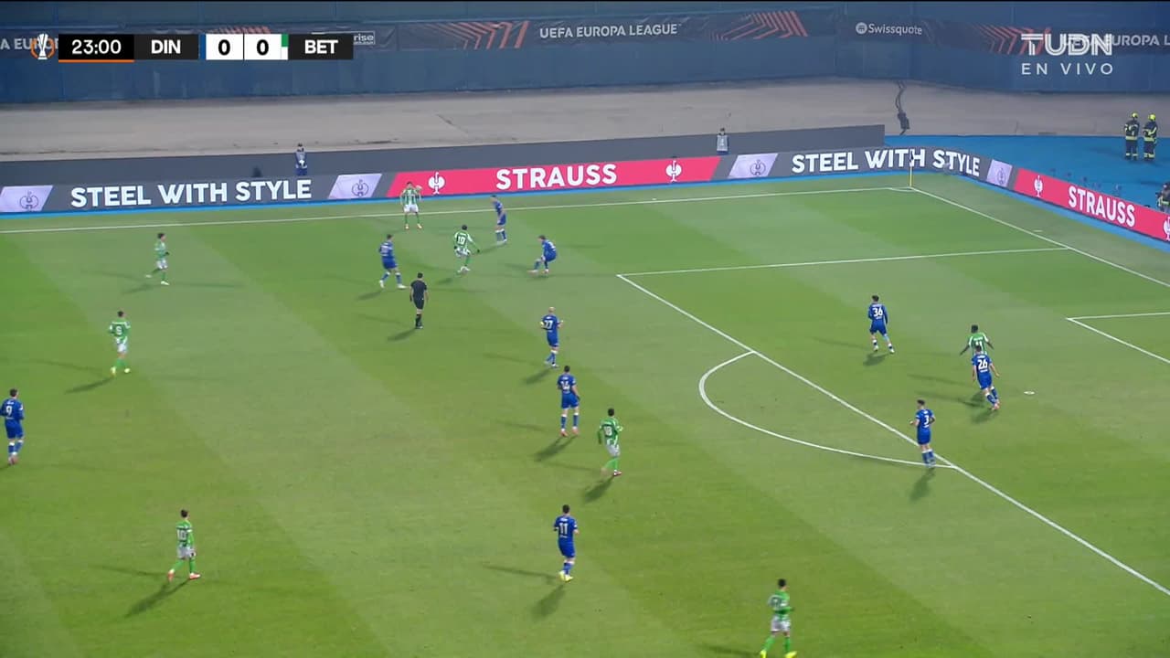 ¡TIRO ATAJADO! disparo por Sergi Altimira.