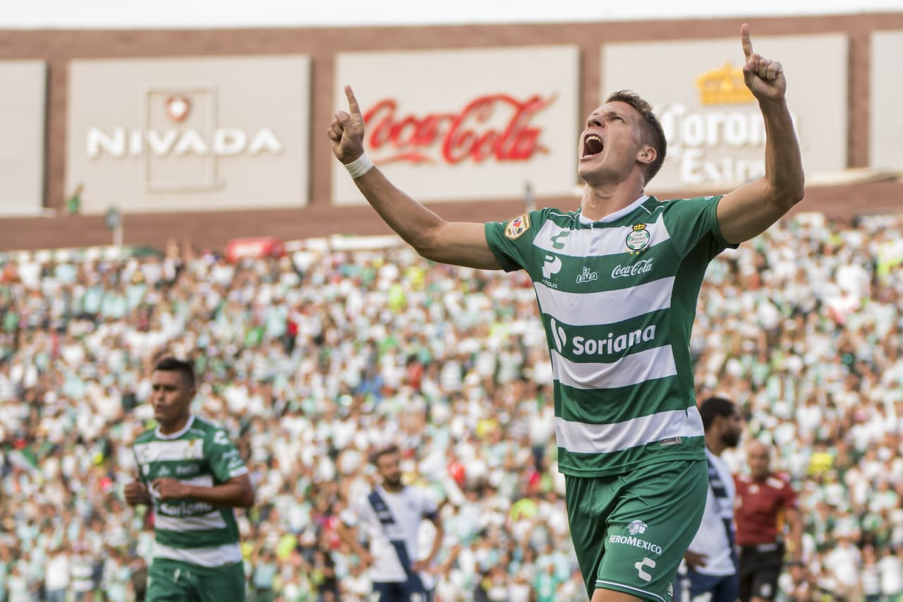 Julio Furch llegó a 30 anotaciones con la casaca de los Guerreros y se coloca en la décima quinta posición en la tabla goleadora histórica de Santos.