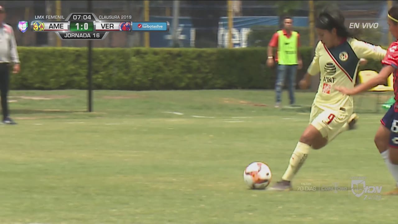 Lucero Cuevas de media vuelta pone el 1-0 de América a Veracruz