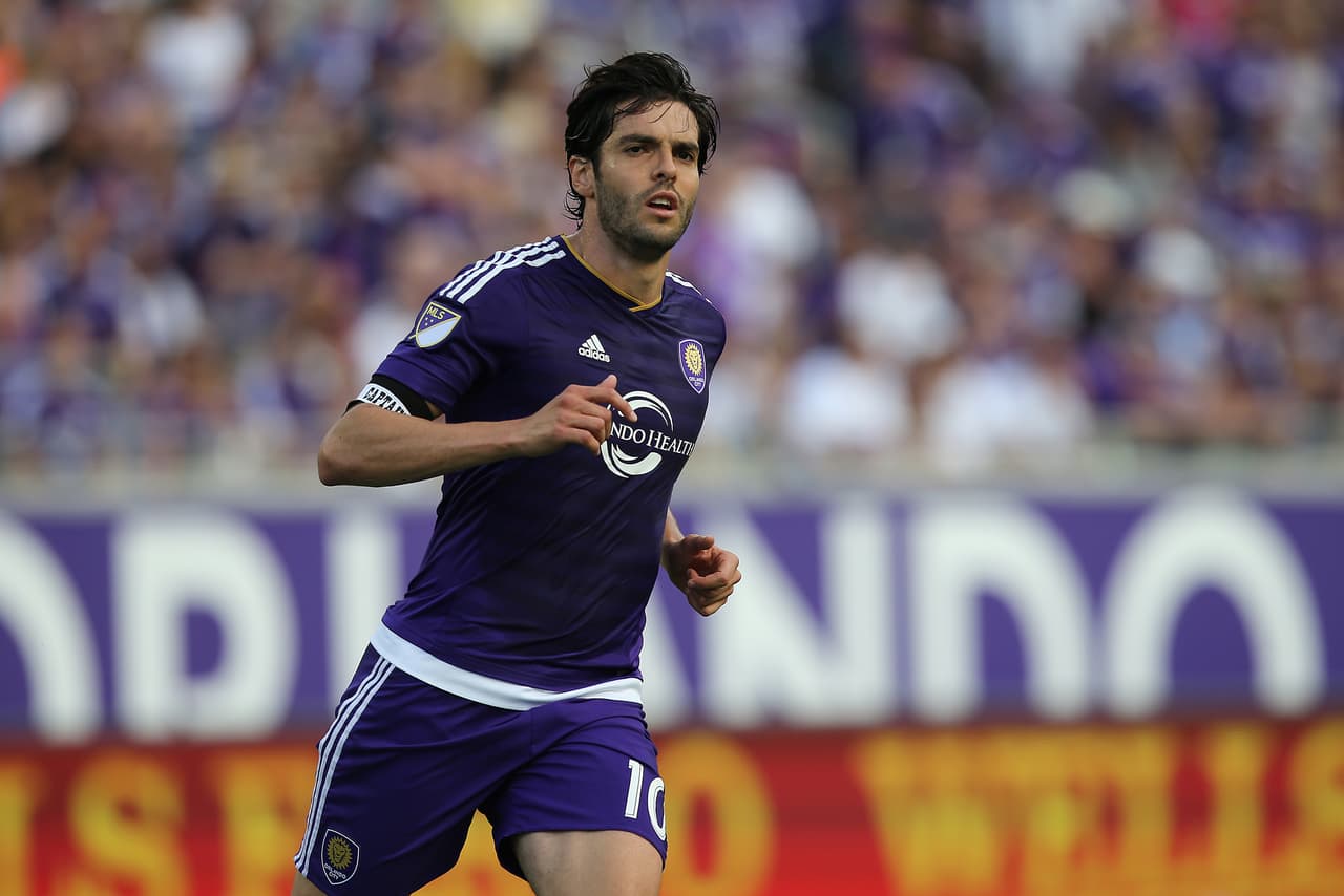 Kaká - en ese mismo partido, quien tuvo un deselnace diferente en su debut fue el mediocampista brasileño quien marcó el gol para los de Florida.