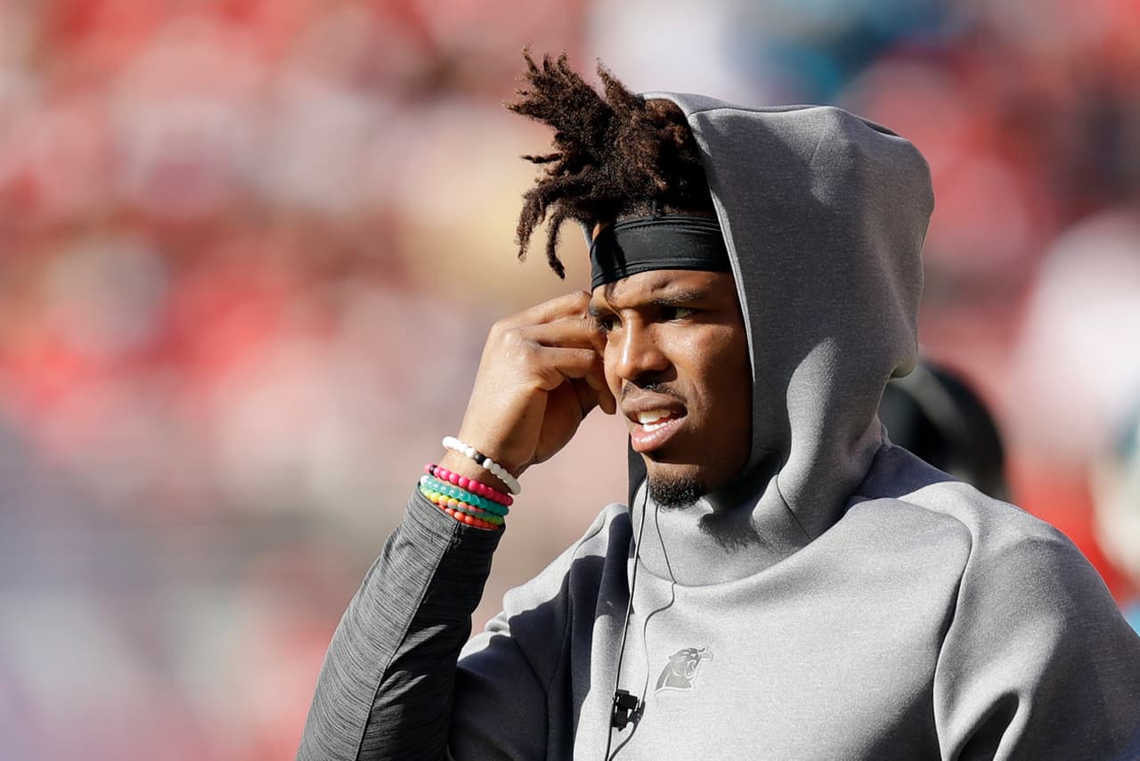 <b>¿Es el fin de su carrera?</b>
<br>- Cam se perdió todo el 2019 por una lesión.
<br>- El 24 de marzo de 2020 fue cortado por Carolina Panthers.
<br>- Actualmente está sin equipo y su futuro es incierto, pero en caso de no regresar a la NFL, tuvo una digna carrera que solo faltó coronar con el Vince Lombardi y se quedó a un paso.