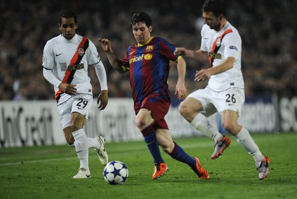 Y le dieron resultado, pues justo un minutos después del tanto de los visitantes llegó otro gol.