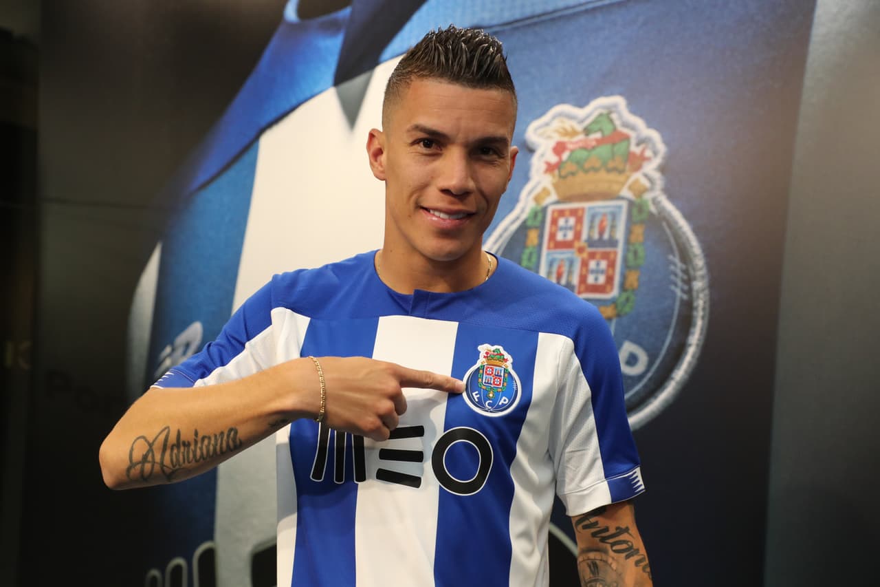 Mateus Uribe hereda el '16' de Herrera con el Porto
