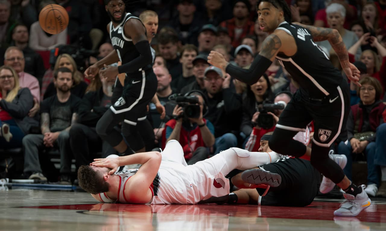 Jusuf Nurkic (Portland Trail Blazers): el juagdor bosnio se fracturó la tibia y el peroné de su pierna izquierda y acabó así su temporada. Tendrá que ser intervenido quirúrgicamente para solucionar el problema.