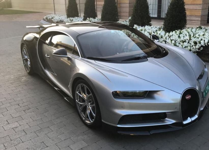 Adquirido en septiembre de 2017, el 
<b><a href="https://www.univision.com/temas/bugatti" target="_blank">Bugatti</a></b> fue presumido en redes sociales por el jugador.