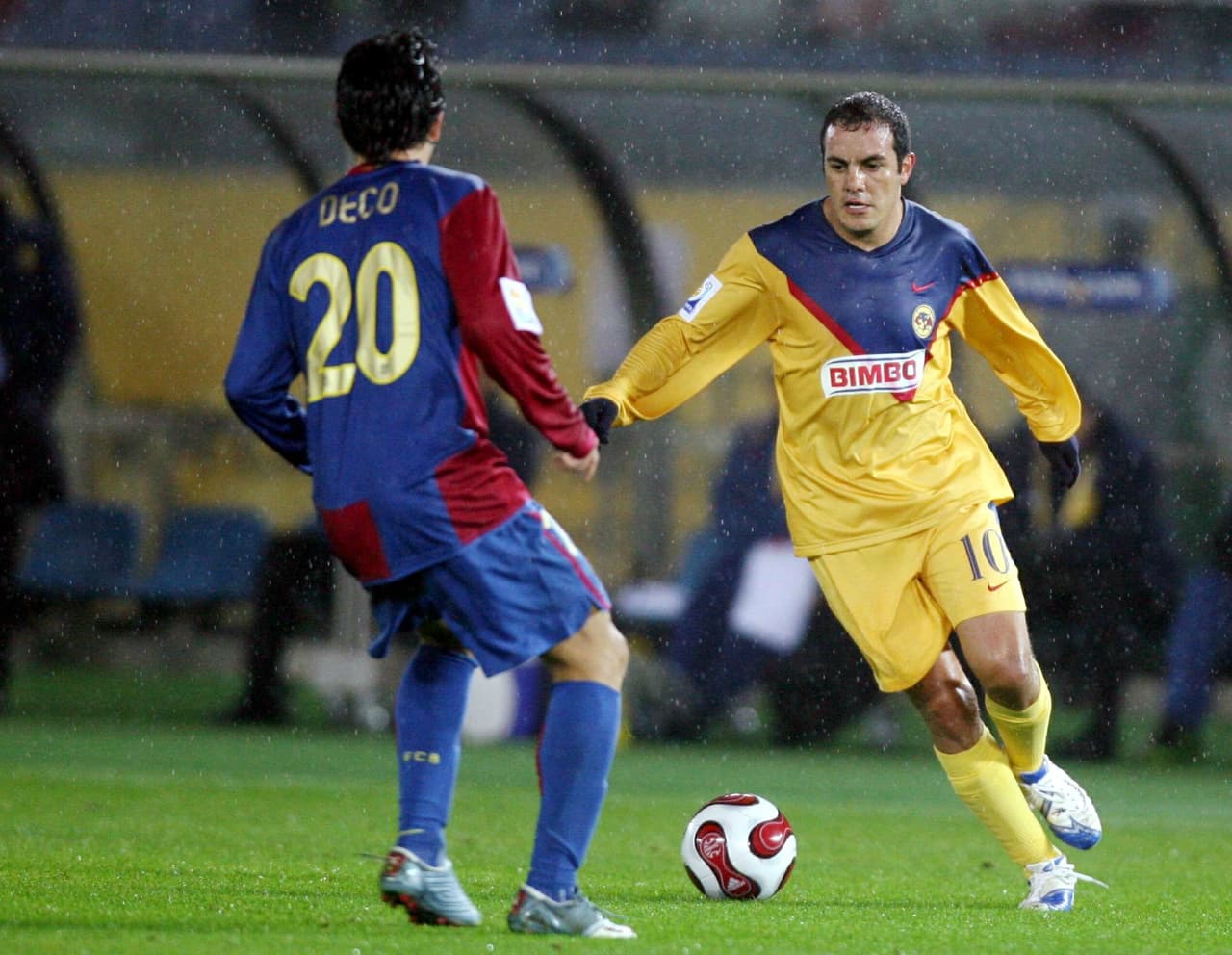 El nuevo siglo también le ha dado la oportunidad a los azulcremas de jugar un Mundial de Clubes y próximamente otro más. En la edición del 2006 sus aspiraciones se vieron cortadas por el Barcelona, equipo que los goleó sin piedad en semifinales.