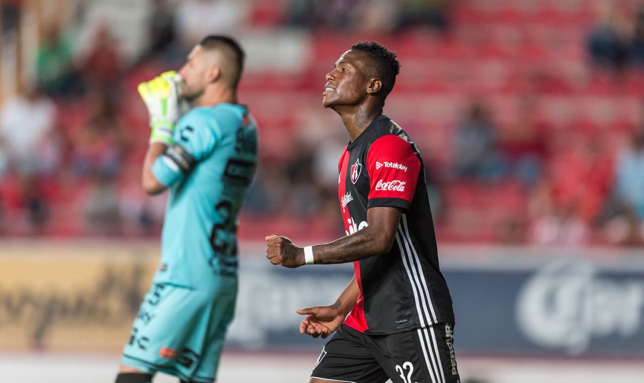 <b>8. Roberto Villamarín (Atlas) - </b>330,400 dólares (+500%).