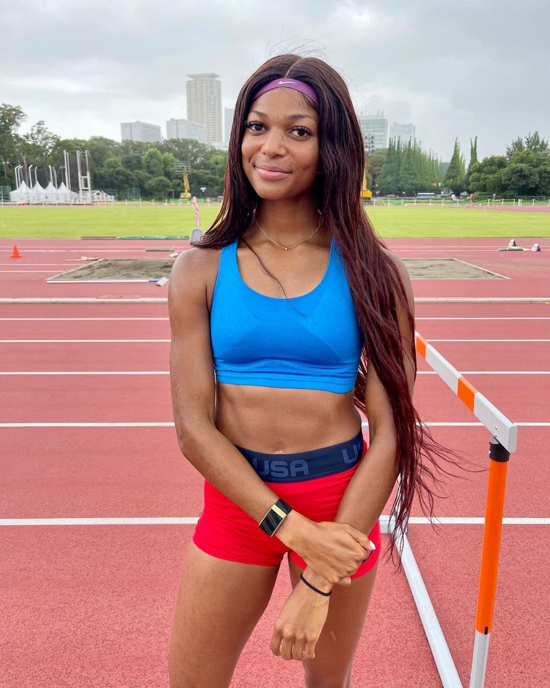 Ella ha sabido combinar su vida de atleta y de estudiante de alto rendimiento, pues ahora estudia su Maestría en Epidemiología y Gestión de la Sanidad en la Universidad de Texas.