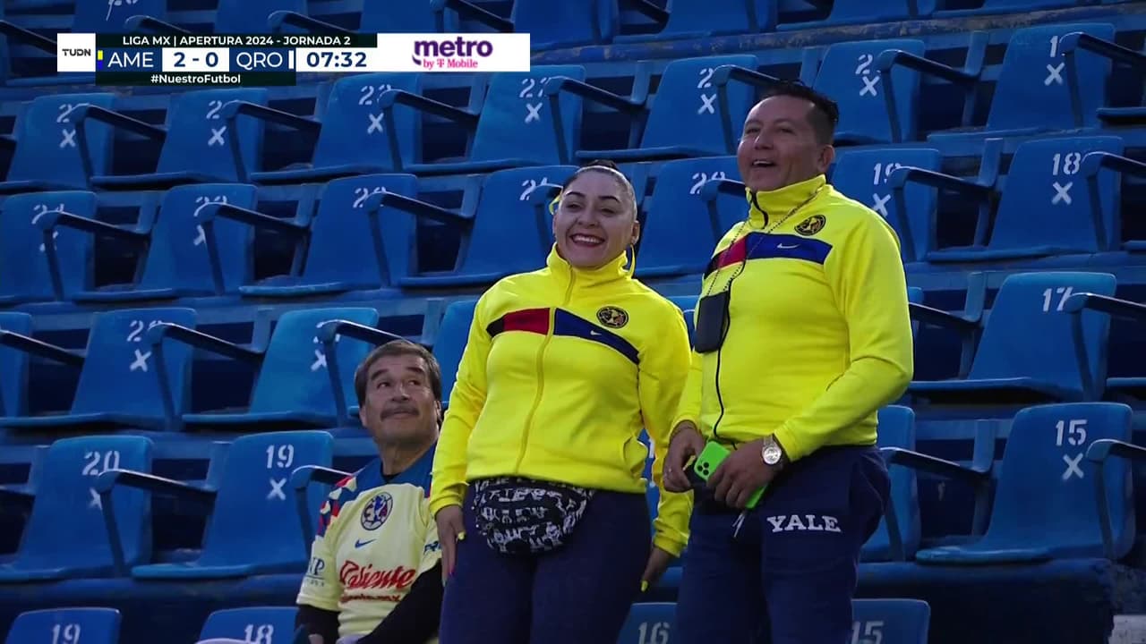 ¡GOL!  anota para América. Henry Martín