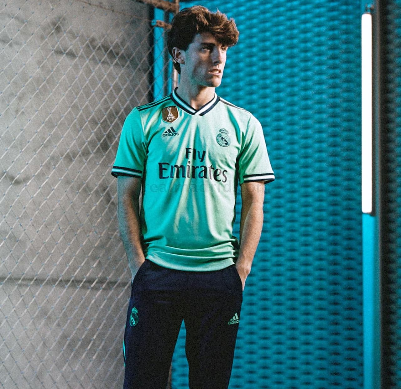 Imágenes del tercer uniforme del Real Madrid para la temporada 2019-20 de La Liga.