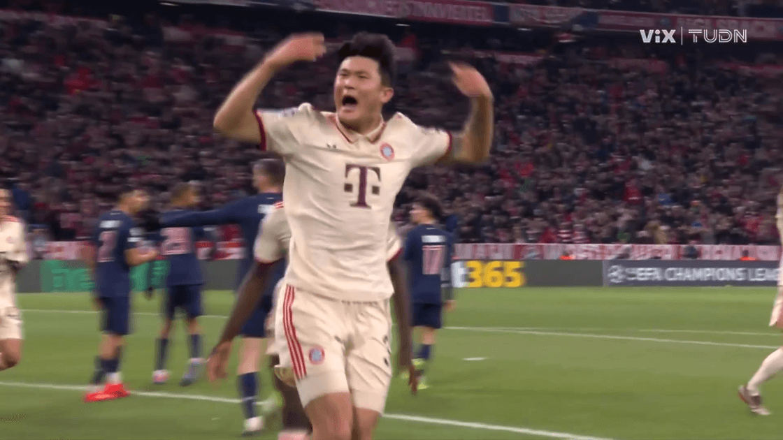¡Hasta abrió los ojos! Kim Min-jae aprovecha feo error del portero del PSG