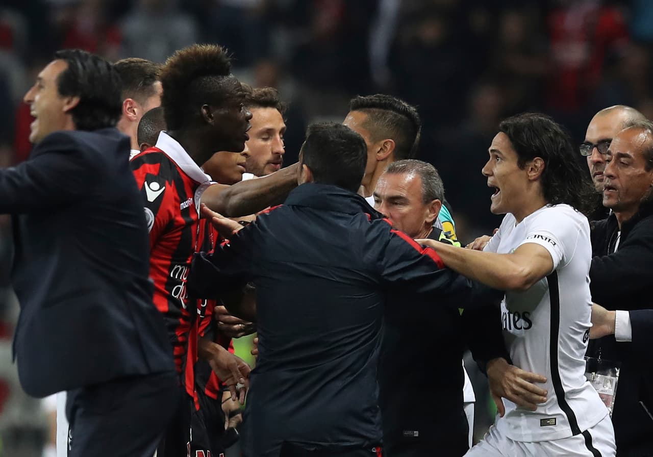 Se armó una pequeña bronca entre el Niza y el PSG que sirvió para perder tiempo con los locales en ventaja.