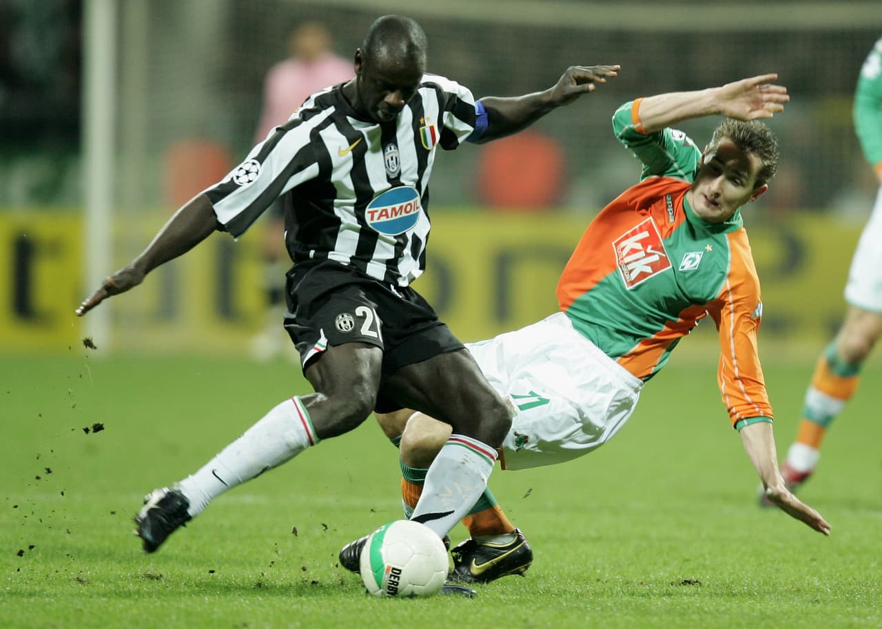 Defensa: Lilian Thuram (Juventus F.C./F.C. Barcelona)