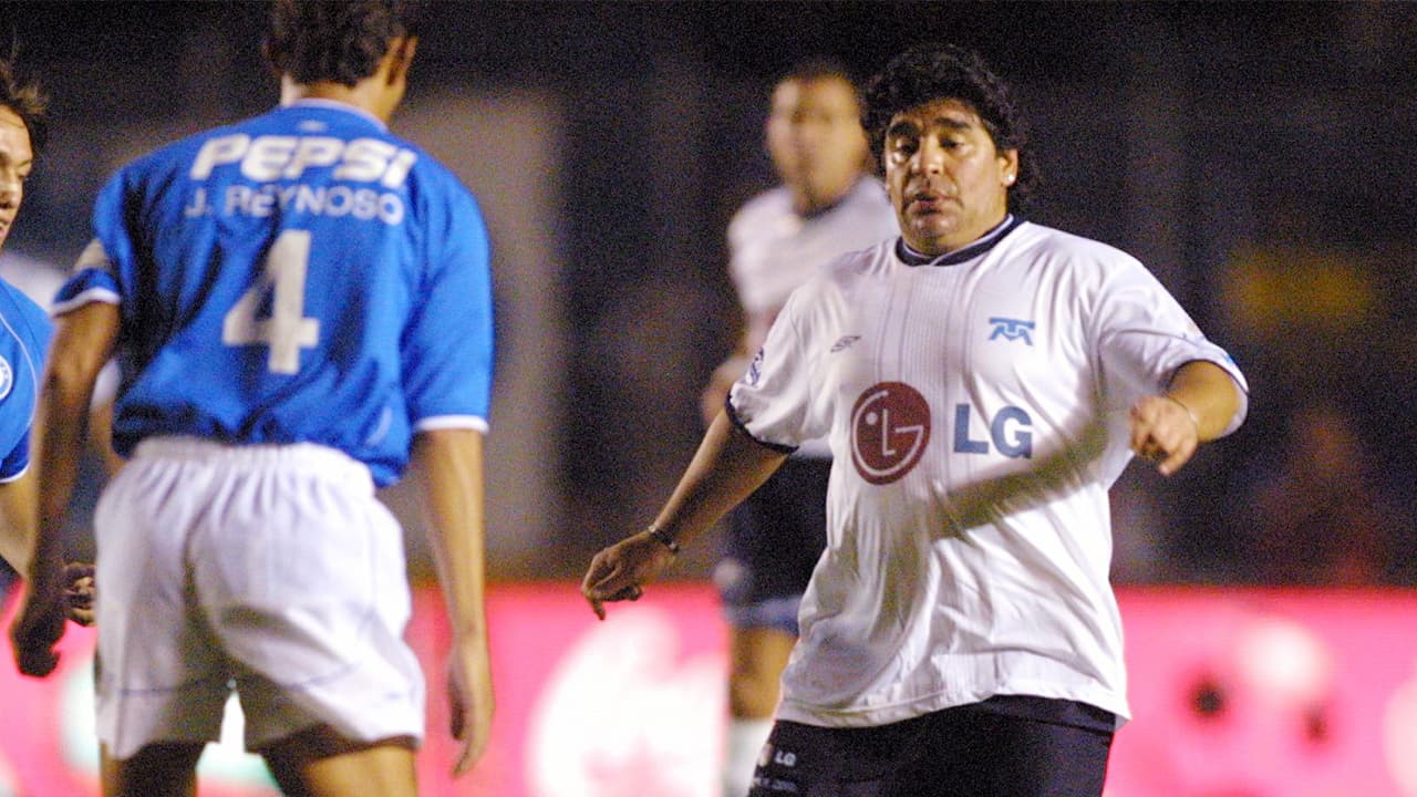 Maradona, Messi y los mejores futbolistas que pisaron el Estadio Azul