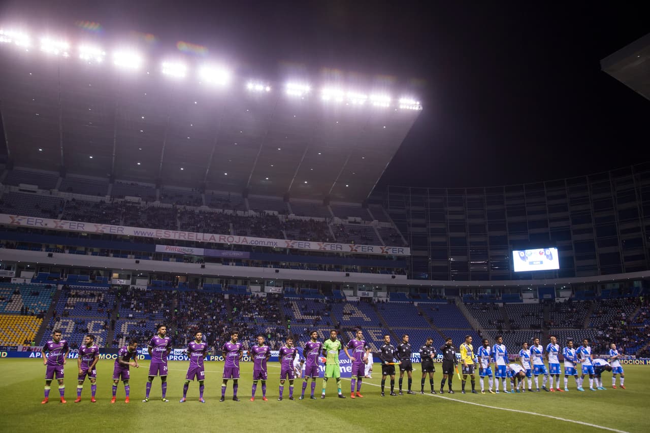El duelo resultaba vital en las aspiraciones de ambos conjuntos de mantenerse en la Liga MX, pero el mejor inicio en el torneo enseñó a un conjunto local con más confianza.