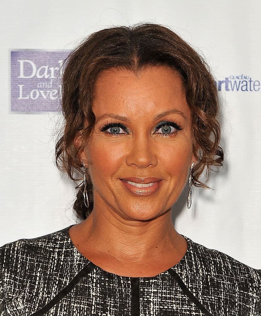 Williams ha sido durante mucho tiempo un libro abierto sobre ajustes cosméticos, admitiendo tanto dosis regulares de Botox como múltiples sesiones de Ultherapy.