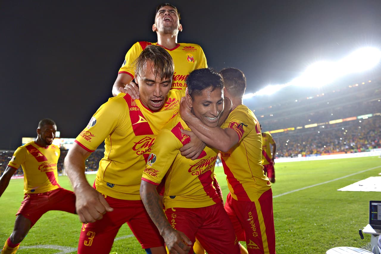 <b>Estadio José María Morelos: </b>los Monarcas de Morelia lograron un importante triunfo en su cancha ante el Club América por 2-0.