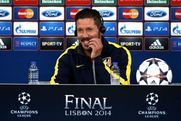 Los equipos dieron sus conferencias de prensa y Simeone fue todo sonrisas.