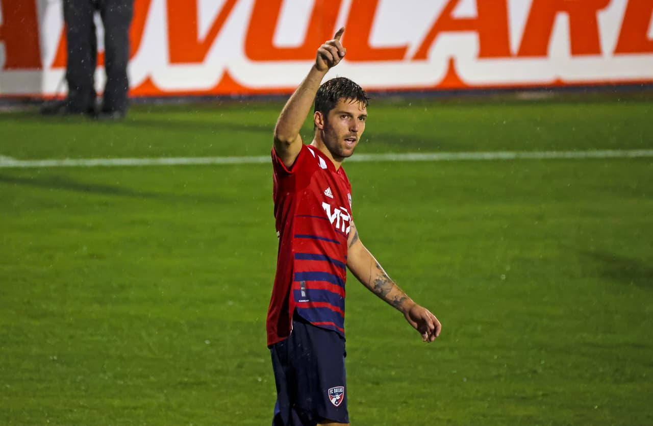 Marcó un gol en el fin de semana ante Real Salt Lake: Ryan Hollingshead es un seguro de calidad en la última línea de FC Dallas.
<br>