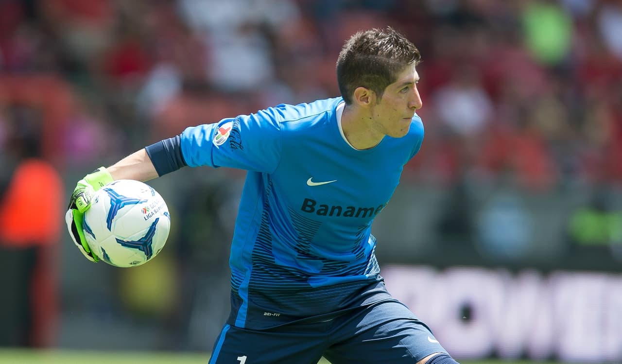 El portero de la semana fue Alejandro Palacios del Pumas, el cancerbero emplumado no recibió gol en contra ante Atlas en el partido en el que los felinos golearon 5-0 a los rojinegros. Sus atajadas salvaron Pumas del gol.