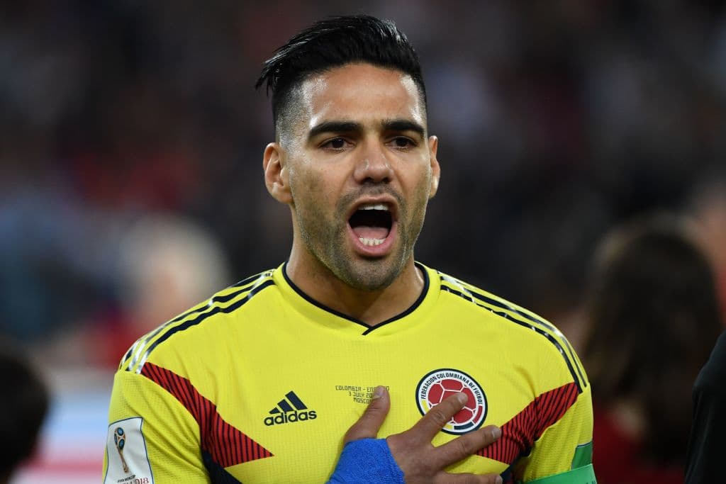 Radamel Falcao, Colombia. 'El Tigre' anotó un gol en el Mundial. Ante Inglaterra se esmeró en demasía, fue líder, intentó, pero no pudo recibr apoyo. Anotó un penal en la tanda decisiva.