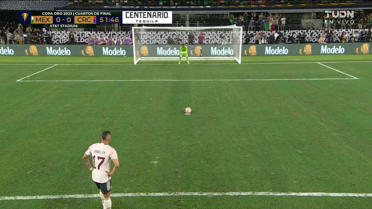 ¡GOL!  anota para México. Orbelín Pineda