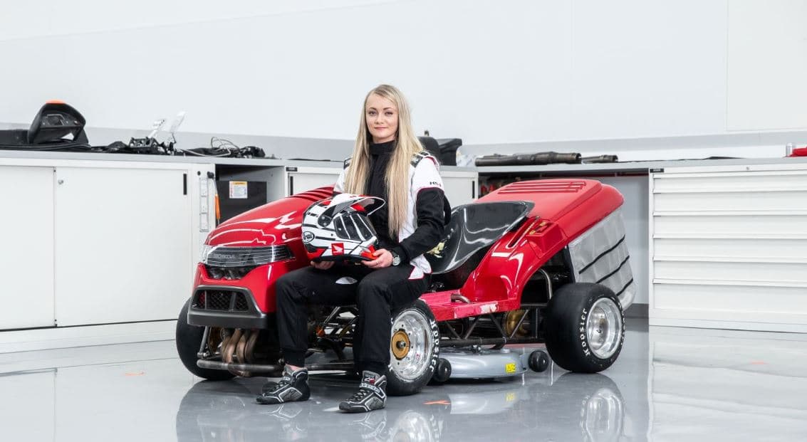 Jessica Hawkins (Inglaterra -23 años)