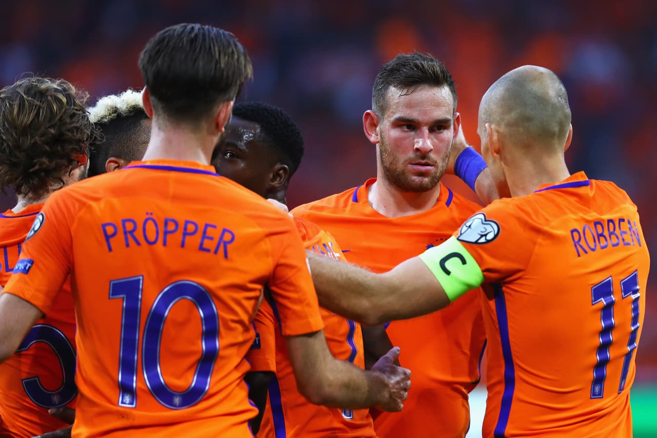 20. Holanda (UEFA): 931 puntos [No clasificó a Rusia 2018]